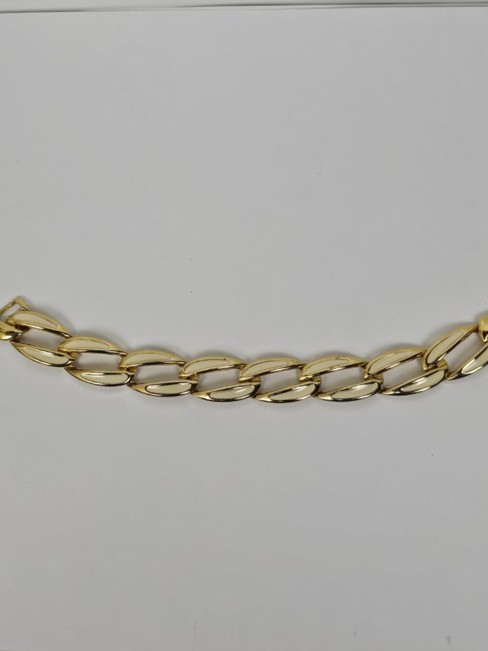 Vintage Cream White Enamel Gold Tone Bracelet Oval Open Chain Link‎ MCM 1960s - Picture 5 of 11